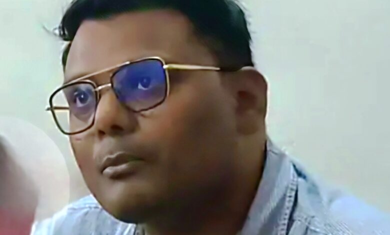 जबलपुर लोकायुक्त टीम की बालाघाट में कार्रवाई जबलपुर लोकायुक्त टीम की बालाघाट में कार्रवाई