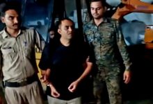 आरोपी के जुलुस में लगे बालाघाट एसपी जिंदाबाद के नारे आरोपी के जुलुस में लगे बालाघाट एसपी जिंदाबाद के नारे