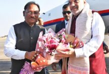 तीन दिवसीय छत्तीसगढ़ दौरे पर पहुंचे केंद्रीय गृह एवं सहकारिता मंत्री अमित शाह : मुख्यमंत्री विष्णुदेव साय ने स्वामी विवेकानंद विमानतल पर किया आत्मीय स्वागत…..