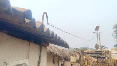 दशकों के अंधेरे से उजियारे में आया गारपा, नियद नेल्लानार योजना से पहली बार घर-घर पहुँची बिजली, मुख्यमंत्री विष्णुदेव साय के नेतृत्व में कभी घोर नक्सल प्रभावित रहे क्षेत्र में हुआ तेज़ी से विकास….. दशकों के अंधेरे से उजियारे में आया गारपा, नियद नेल्लानार योजना से पहली बार घर-घर पहुँची बिजली, मुख्यमंत्री विष्णुदेव साय के नेतृत्व में कभी घोर नक्सल प्रभावित रहे क्षेत्र में हुआ तेज़ी से विकास…..