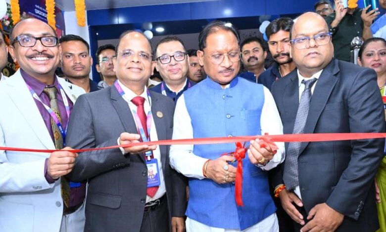 मुख्यमंत्री विष्णु देव साय ने कचहरी चौक स्थित एसबीआई के नये भवन का किया शुभारंभ, आधुनिक बैंकिंग सुविधाओं से मिलेगा लाभ….