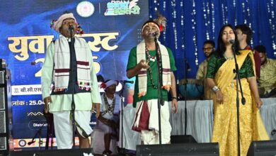 युवा फेस्ट-2026 का भव्य समापन: दायरा बैंड के सुरों पर थिरका धमतरी…