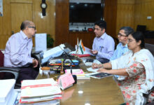 राज्यपाल रमेन डेका के निर्देश पर धनेशपुर में दिव्यांग बच्चों के लिए विशेष शिविर…..