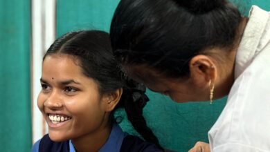 अपनी ज़िम्मेदारी निभाएं और अपनी बेटियों को सर्वाईकल कैंसर के खतरे से बचाएं….