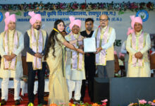 ’इकोनॉमी के विकास के लिए वैल्यू एडिशन आधारित उत्पादन करना होगा -राज्यपाल रमेन डेका’……. ’इकोनॉमी के विकास के लिए वैल्यू एडिशन आधारित उत्पादन करना होगा -राज्यपाल रमेन डेका’…….