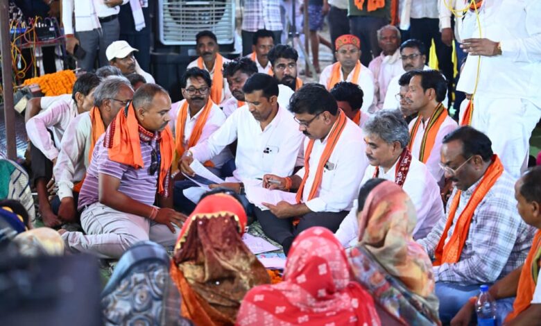 ’उप मुख्यमंत्री विजय शर्मा ने दी विकास कार्यों की बड़ी सौगात, 4.36 करोड़ रूपए लागत के सड़क पुल-पुलिया निर्माण का किया भूमिपूजन’….