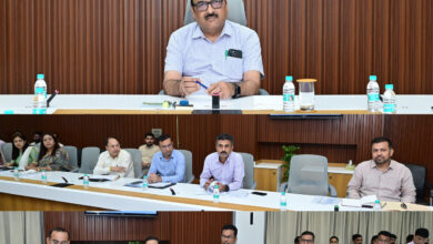 शासन के मिशन मोड में किए जाने वाले कार्यों की हुई समीक्षा, मुख्य सचिव ने अधिकारियों की ली बैठक…..