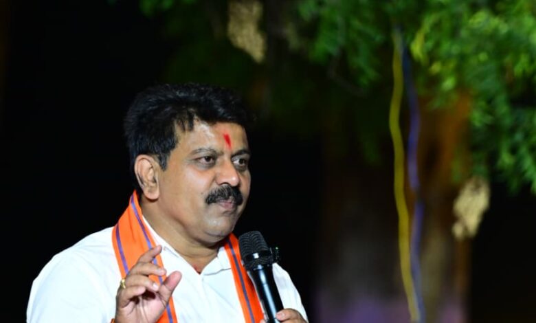 कवर्धा को मिली नई सौगात- उप मुख्यमंत्री विजय शर्मा ने किया “मित्र मिलन चौपाटी” का भव्य लोकार्पण… कवर्धा को मिली नई सौगात- उप मुख्यमंत्री विजय शर्मा ने किया “मित्र मिलन चौपाटी” का भव्य लोकार्पण…