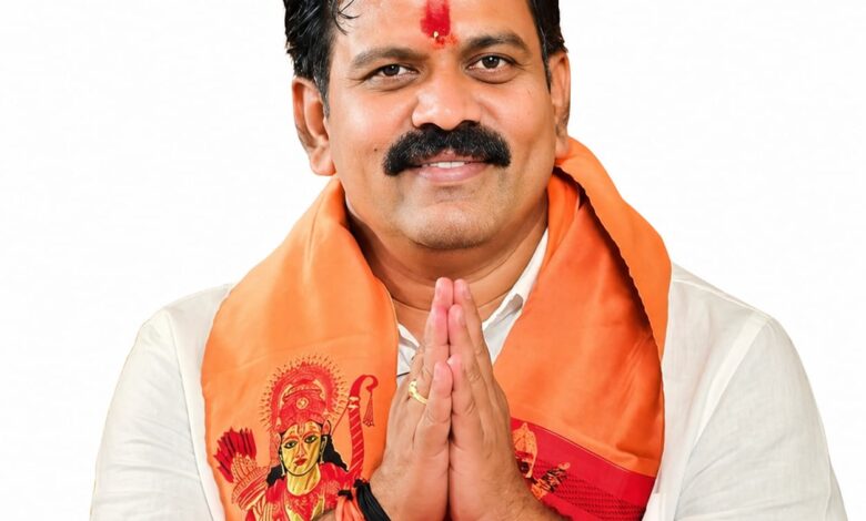 उप मुख्यमंत्री विजय शर्मा के विशेष प्रयासों से कबीरधाम में 52-52 लाख रुपए की लागत से हो रहा मिनी स्टेडियम का निर्माण…..