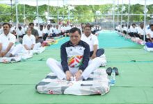 योग से शारीरिक व मानसिक विकास होता है, इसे जीवन में अपनाएं – मंत्री लखनलाल देवांगन…..