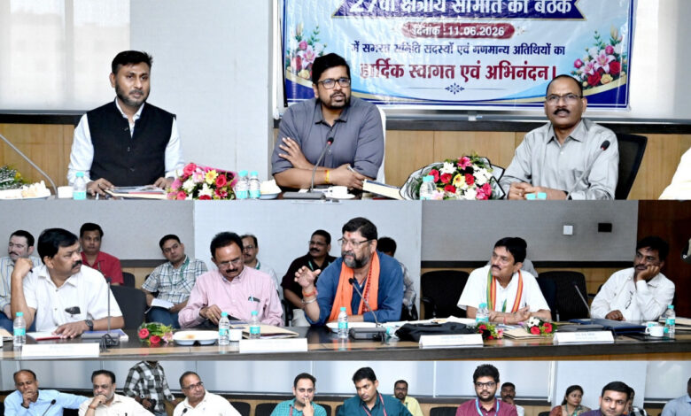 छत्तीसगढ़ में कर्मचारी भविष्य निधि संगठन की 27वीं क्षेत्रीय बैठक संपन्न, श्रम सचिव ने मृत्यु क्लेम और निष्क्रिय खातों पर तेज कार्रवाई करने के निर्देश दिए…. छत्तीसगढ़ में कर्मचारी भविष्य निधि संगठन की 27वीं क्षेत्रीय बैठक संपन्न, श्रम सचिव ने मृत्यु क्लेम और निष्क्रिय खातों पर तेज कार्रवाई करने के निर्देश दिए….
