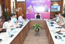 सकारात्मक सोच, जवाबदेही और संवेदनशील प्रशासन से अंतिम व्यक्ति तक पहुंचे शासन की योजनाओं का लाभ : मुख्यमंत्री विष्णु देव साय…… सकारात्मक सोच, जवाबदेही और संवेदनशील प्रशासन से अंतिम व्यक्ति तक पहुंचे शासन की योजनाओं का लाभ : मुख्यमंत्री विष्णु देव साय……