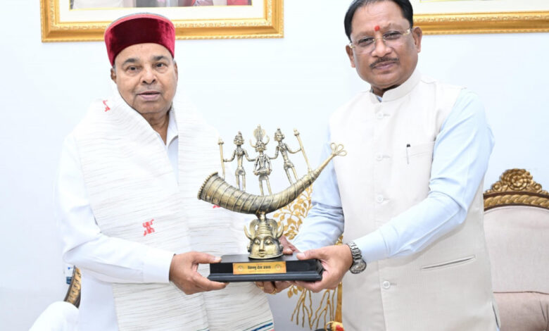 मुख्यमंत्री विष्णुदेव साय से कर्नाटक के राज्यपाल थावरचंद गहलोत ने की सौजन्य भेंट….