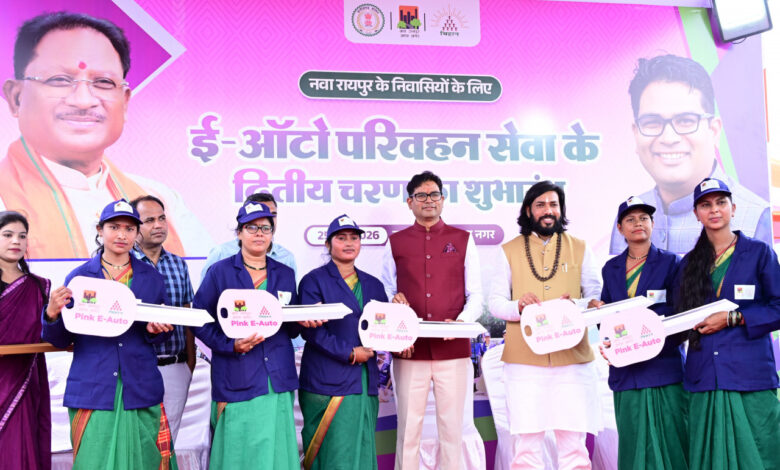 पिंक ऑटो योजना का विस्तार: 52 और महिलाओं को मिली आत्मनिर्भरता की नई राह, वित्त मंत्री ओपी चौधरी एवं मंत्री गुरु खुशवंत साहेब ने दिखाई हरी झंडी, महिलाओं को सौंपे गए ई-ऑटो…