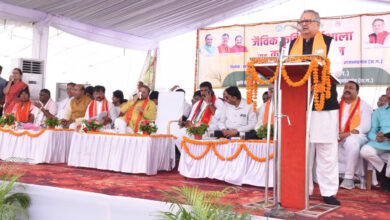 कृषि की नवीनतम एवं आधुनिक तकनीकों को अपनाएं कृषक: विधानसभा अध्यक्ष डॉ. रमन सिंह….