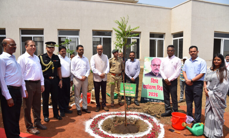 ’विश्व पर्यावरण दिवस के अवसर पर राज्यपाल रमेन डेका ने लगाए पौधे’….. ’विश्व पर्यावरण दिवस के अवसर पर राज्यपाल रमेन डेका ने लगाए पौधे’…..