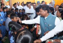 भानपुरी में हर्षोल्लास के साथ मनाया गया शाला प्रवेश उत्सव, वन मंत्री केदार कश्यप और सांसद महेश कश्यप ने नवप्रवेशी बच्चों का किया आत्मीय स्वागत, नए स्कूल भवन का किया लोकार्पण….